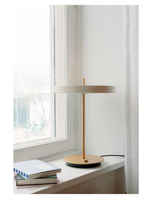 Asteria Led Table Lamp by Umage